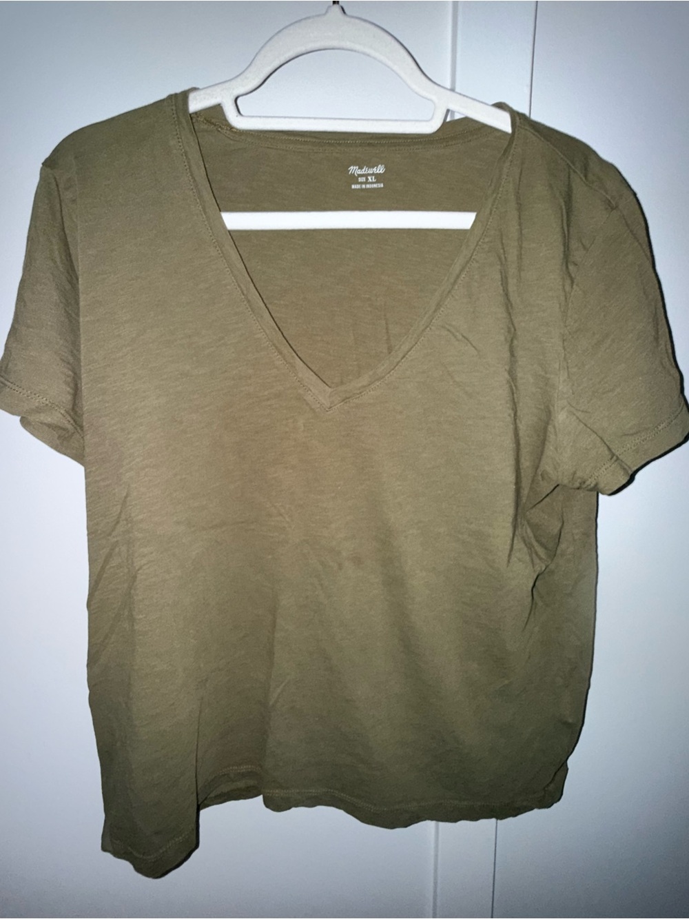 Madewell Olive Green V-Neck Short Sleeve Tee